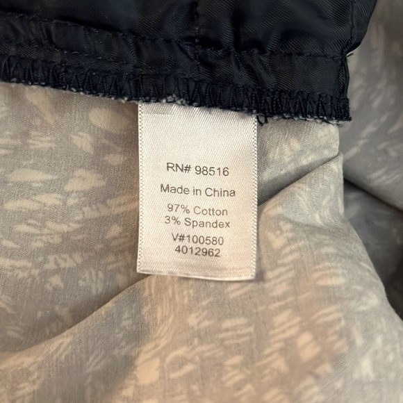 Coldwater Creek navy patterned cropped pants - Picture 15 of 15